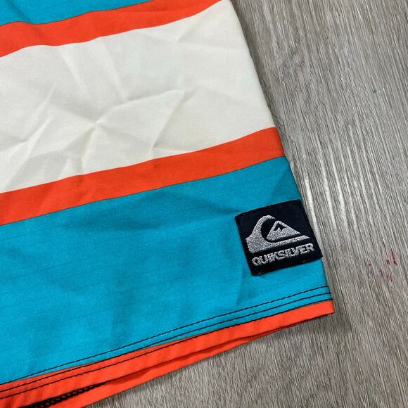 Quiksilver Boardshorts Mens 36 Surf Swim Trunks Striped Drawstring Pocket - Picture 7 of 10
